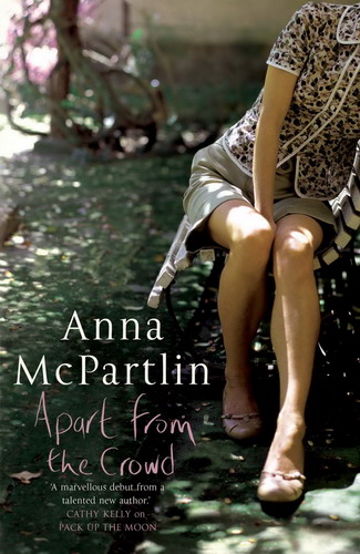 'Apart from the Crowd' by Anna McPartlin EN>RU (проект в работе)