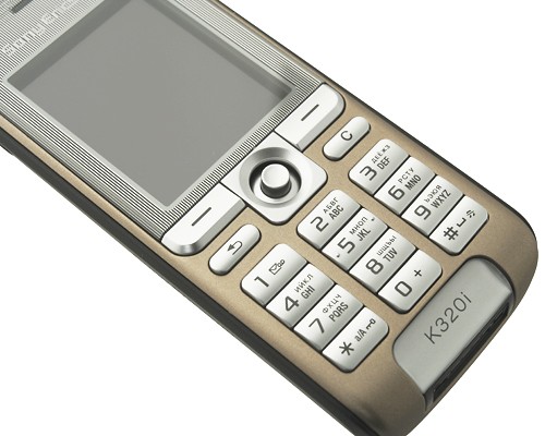 Sony Ericsson K320i_1