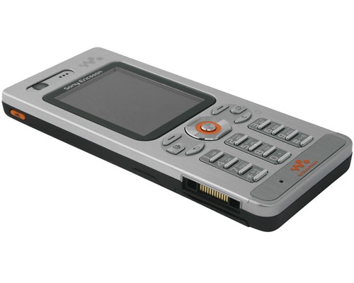 Sony Ericsson W880i Steel Silver_3