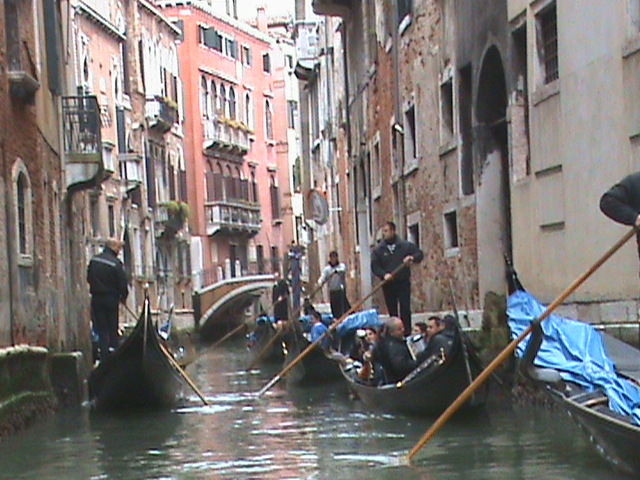 gondoliers