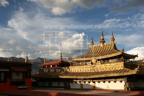 Тибет. Лхаса. Монастырь Джоканг