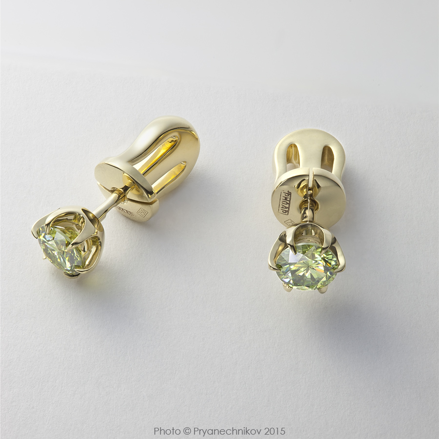 Фото ювелирных изделий с Муассанитами. Moissanite. Diamond Jewellery