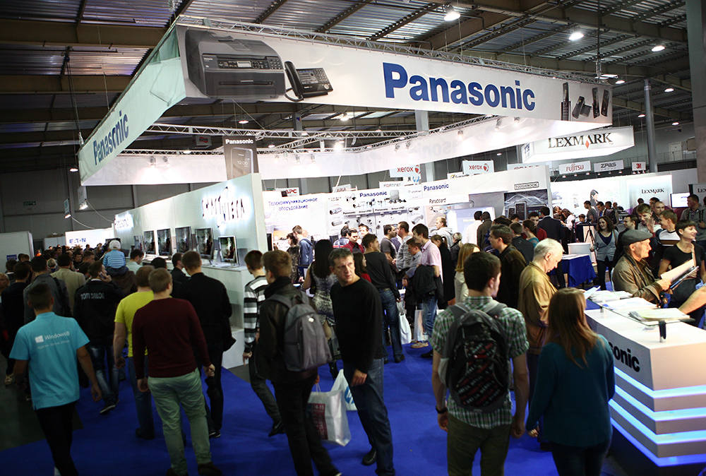 Consumer Electronics Expo (CEE) • сентябрь 2013 • стенд Panasonic