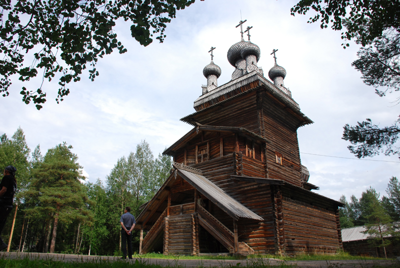 Пейзаж. Деревянная церковь в Малых карелах