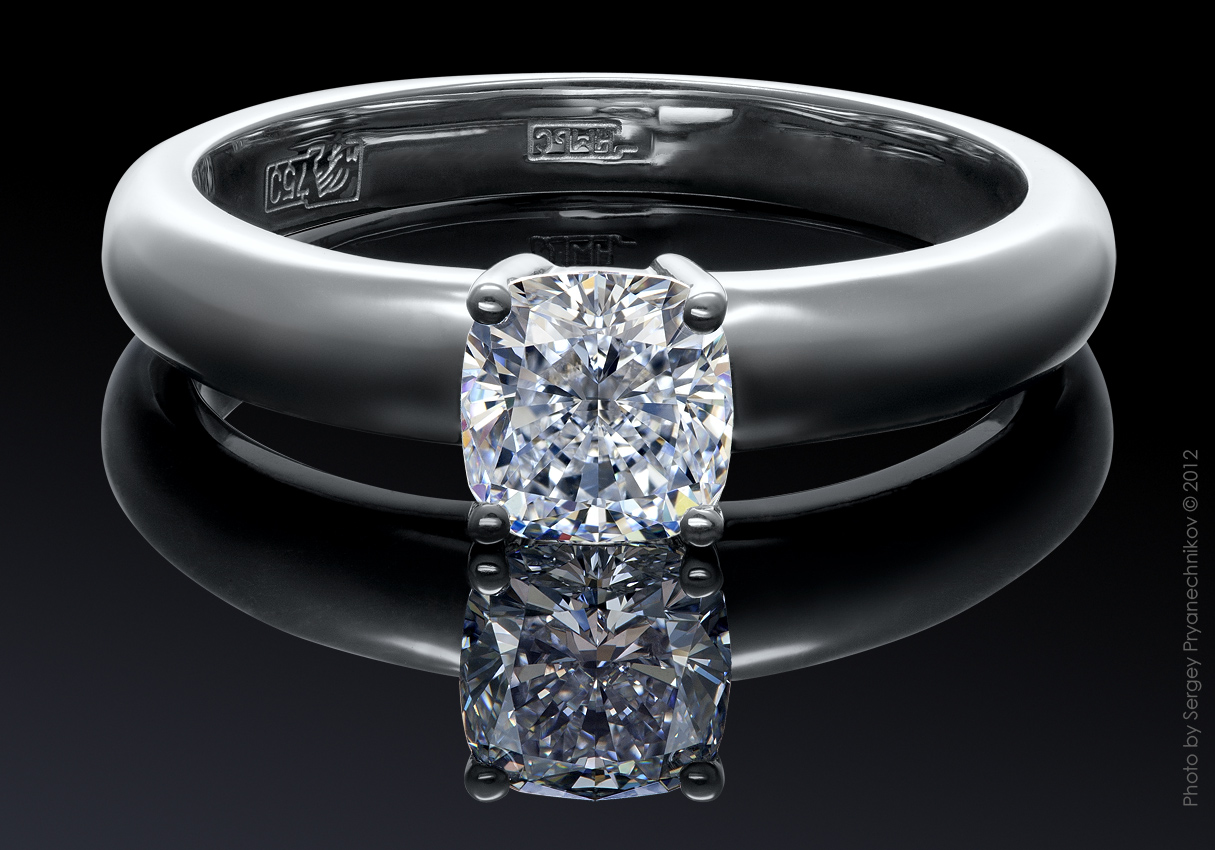 Фото ювелирных изделий с бриллиантами Diamond Jewelry